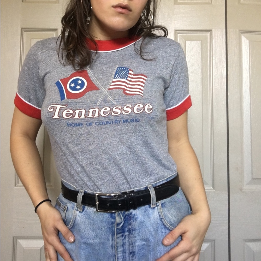 🌱vintage t 🌱50% polyester 🌱 50% cotton🌱size M